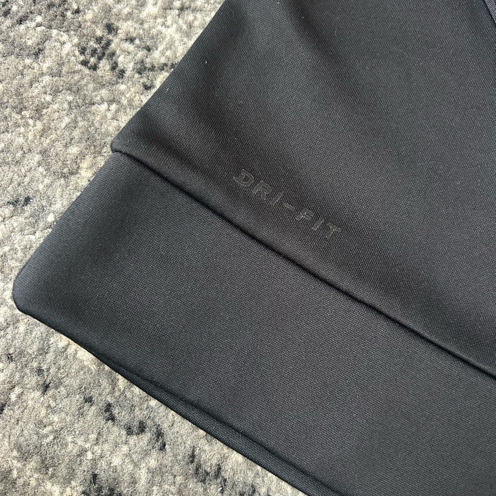 NIKE Dri-Fit Quarter Zip Pull-Over - Picture 2 of 13